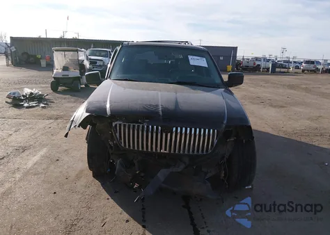 2006 Lincoln Navigator Luxury/Ultimate from USA, damaged, VIN 5LMFU28596LJ00723